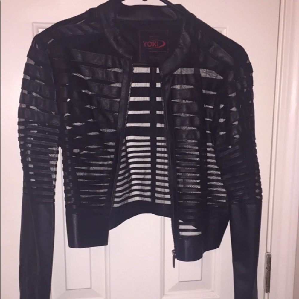 Leather & Mesh Cropped Jacket!